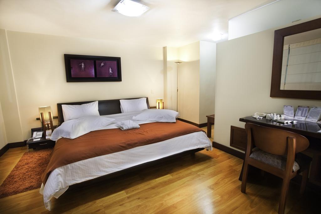 Loft Hotel Pasto Eksteriør billede
